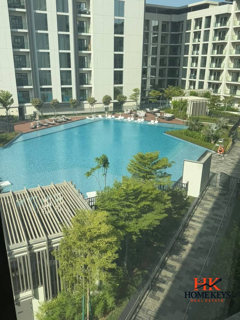 25 296168. jpg