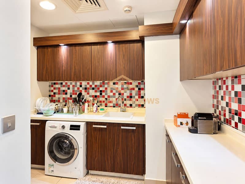 8 Modern Walnut Kitchen-Laundry Interior. png