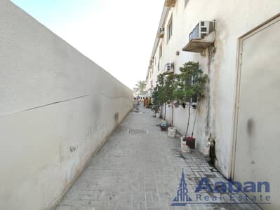 سكن عمال  للايجار في صناعية الصجعة، الشارقة - WhatsApp Image 2026-10-03 at 11.12. 24. jpeg