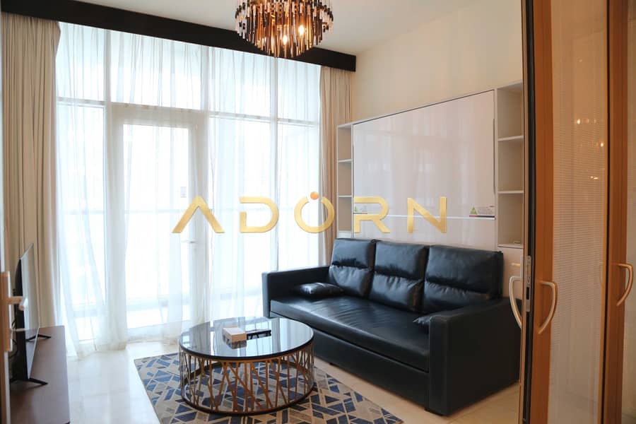 4 Living Room10. JPG