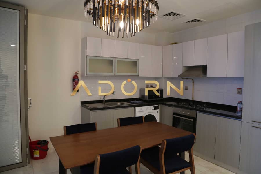 10 Kitchen1. JPG