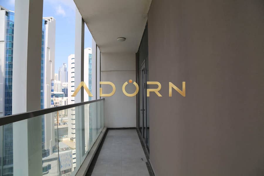 19 Balcony8. JPG