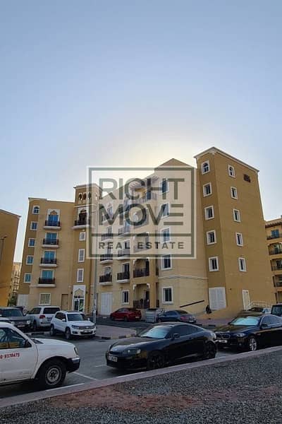 1 Bedroom Apartment for Rent in International City, Dubai - 1 BEDROOM WITH BALCONY | VACANT | FOR RENT | EMR CLUSTER