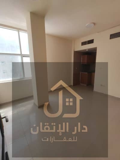 Studio te Huur in Al Qulayaah, Sharjah - WhatsApp Image 2026-09-29 at 6.15. 32 PM (1). jpeg