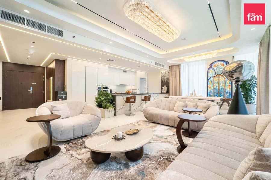 Direct Lagoon View | Large Layout | Luxury Design Direct Lagoon View | Large Layout | Luxury Design
