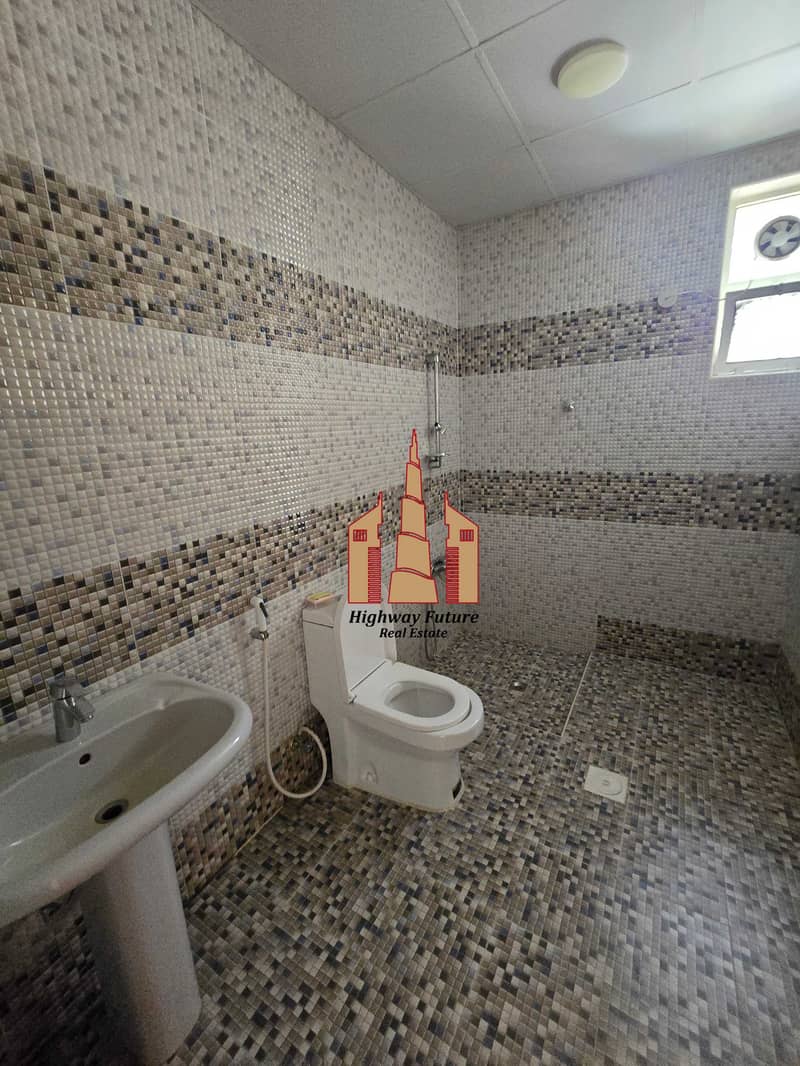 10 1000599157. jpg