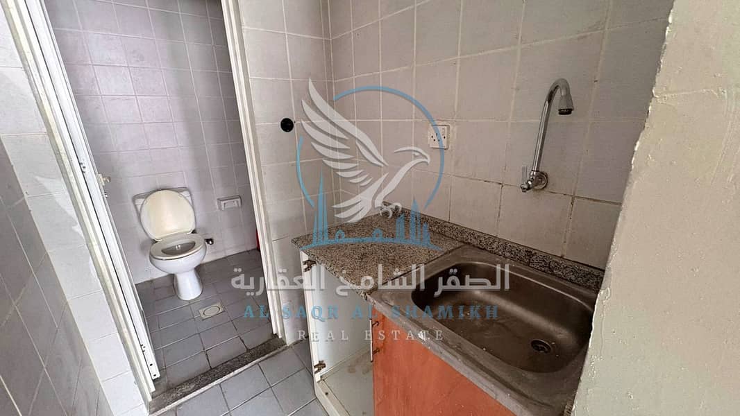 13 showroom-for-rent-0-bedroom-alsnaaya-13-alsnaaya-13-alsharqa-property-12. jpg