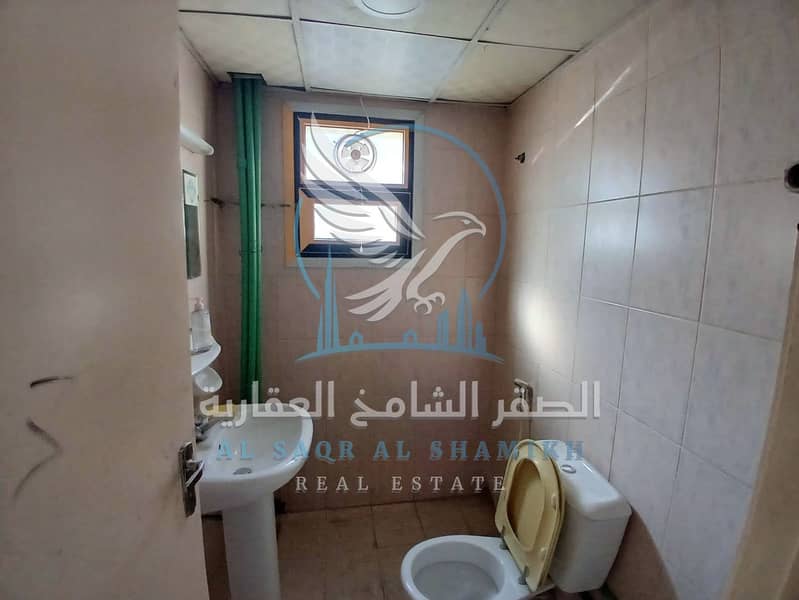 11 مستودع-للا-يجار-الصناعيه-17-الشارقه-صورة-العقار-aq-0001-01. jpg