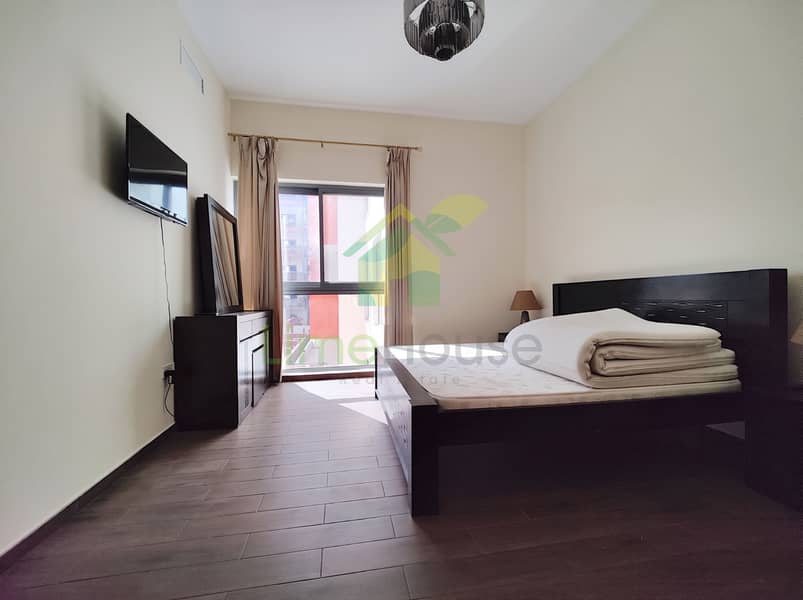 10 06-dubai-al-furjan-azizi-liatris-1-bedroom-apartment-master-bedroom-balcony-access. jpg