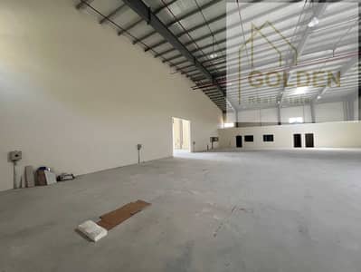 Warehouse para en Alquiler en Umm Al Thuoob, Umm Al Quwain - IMG_7952. jpg Warehouse para en Alquiler en Umm Al Thuoob, Umm Al Quwain - IMG_7952. jpg