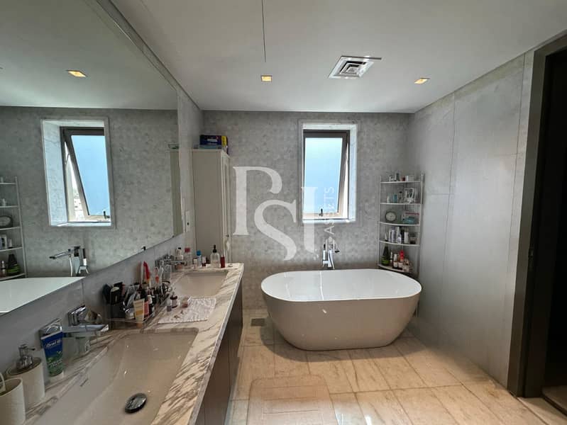 15 bathroom2. png