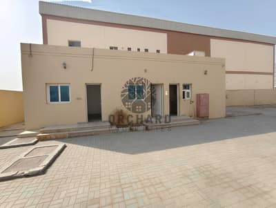 Factory zum Miete in Al Sajaa Industrial, Sharjah - 1000426775. jpg