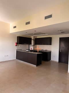Vacant | Open Kitchen | Well Maintained 2 BED