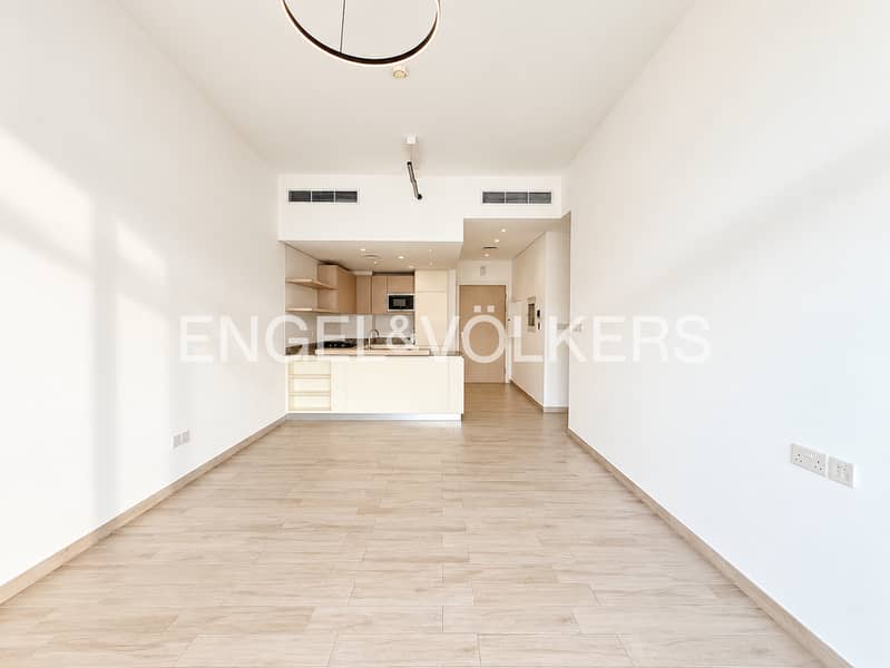 Large Balcony | Bright | Unfurnished Large Balcony | Bright | Unfurnished