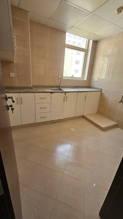 Appartement de 1 chambre à à louer à Al Qulayaah, Sharjah - WhatsApp Image 2026-10-03 at 12.09. 10 (1). jpeg Appartement de 1 chambre à à louer à Al Qulayaah, Sharjah - WhatsApp Image 2026-10-03 at 12.09. 10 (1). jpeg