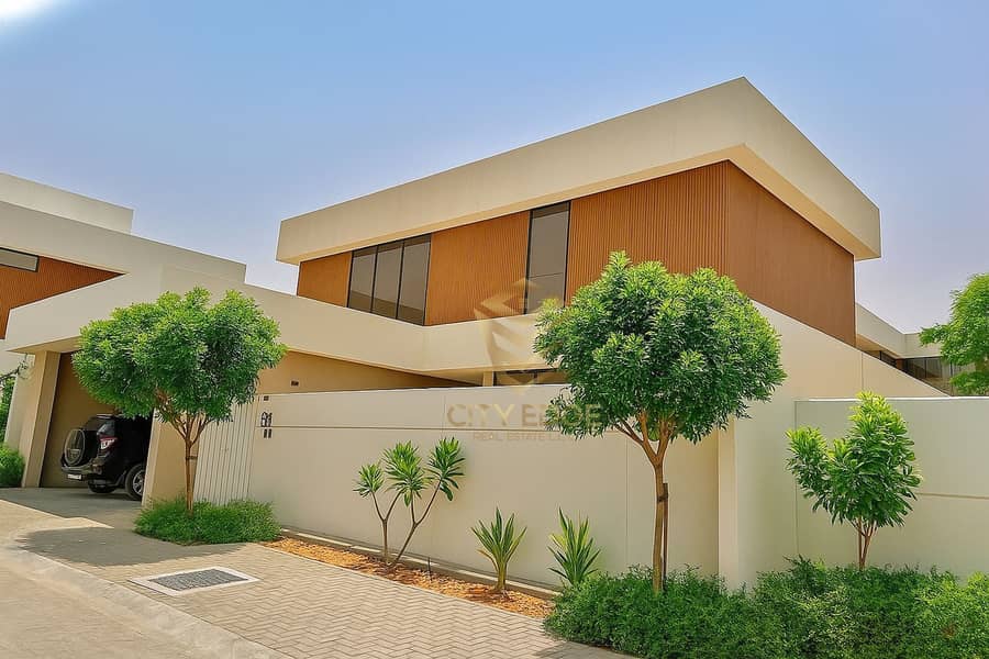 3 BR CORNER _ SINGLE ROW _ 4300 SQFT _ NEW BRAND 3 BR CORNER _ SINGLE ROW _ 4300 SQFT _ NEW BRAND