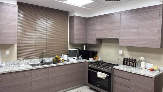 3 Bedroom Townhouse for Sale in Al Rahmaniya, Sharjah - sharjha 6. jpeg 3 Bedroom Townhouse for Sale in Al Rahmaniya, Sharjah - sharjha 6. jpeg