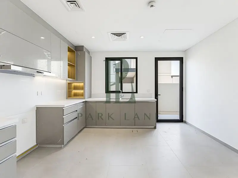 Exclusive |Brand New G+1 + Penthouse | Corner