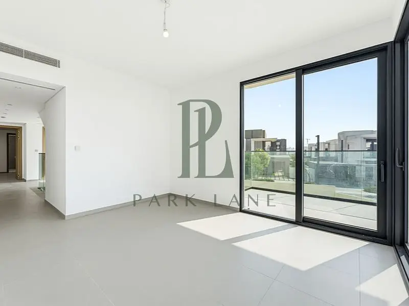 Exclusive |Brand New G+1 + Penthouse | Corner