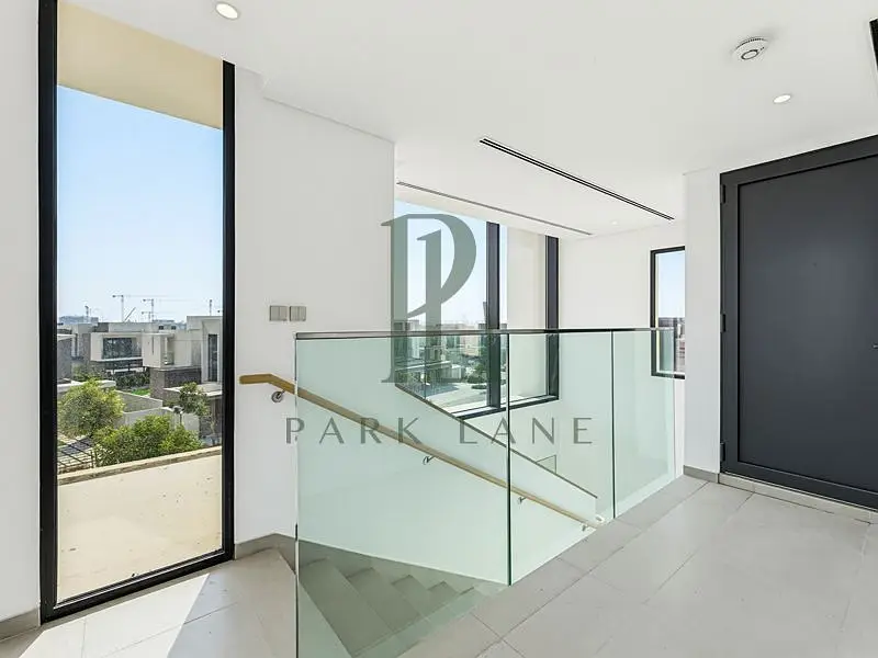 Exclusive |Brand New G+1 + Penthouse | Corner