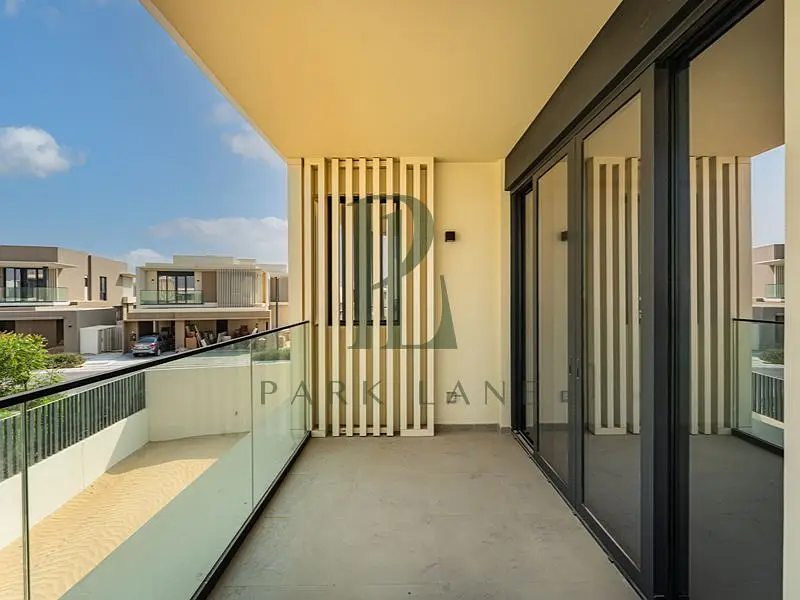 Exclusive |Brand New G+1 + Penthouse | Corner