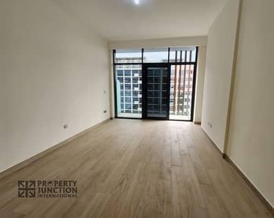 Studio te Huur in Meydan, Dubai - AziziRiver8_Interior_LivingRoom_Empty. png Studio te Huur in Meydan, Dubai - AziziRiver8_Interior_LivingRoom_Empty. png