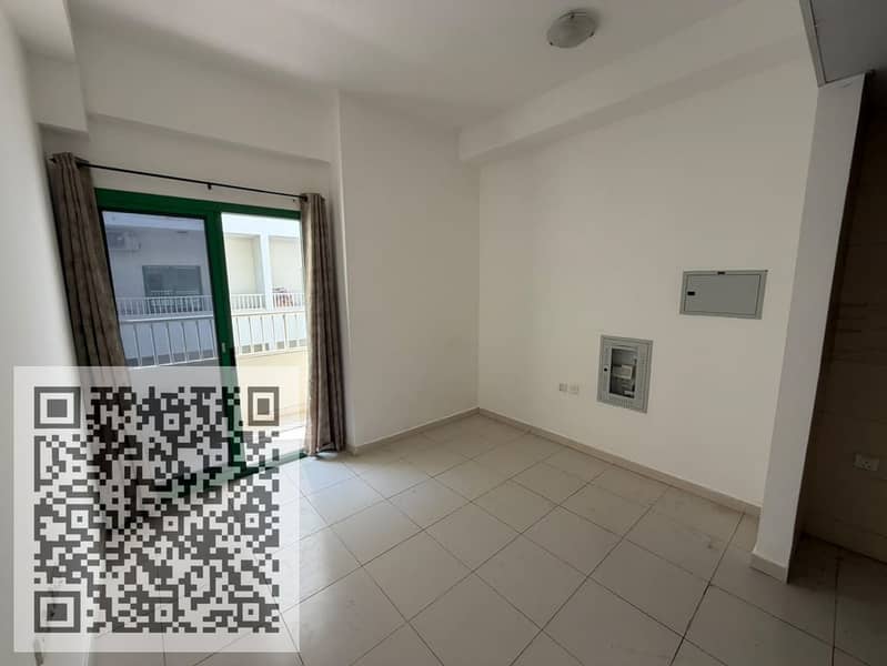 3 60be9e27-b04b-404e-9bd5-d20cddd572b1. jpg