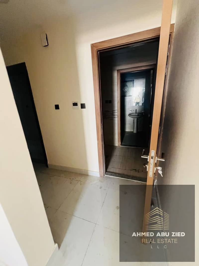 7 WhatsApp Image 2026-10-03 at 1.54. 23 PM. jpeg