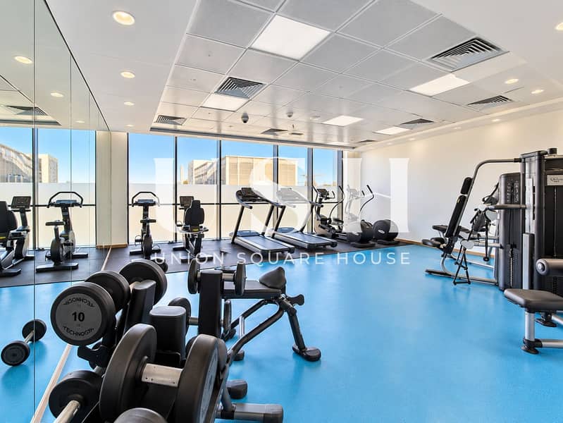15 Modern Sunlit Fitness Studio. png