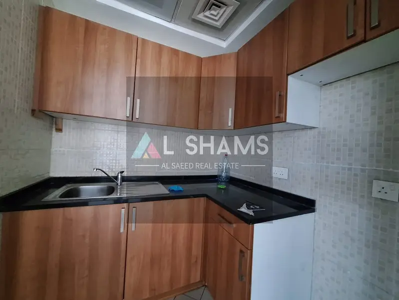 Chiller free | Premium Office | Partition | Parking free