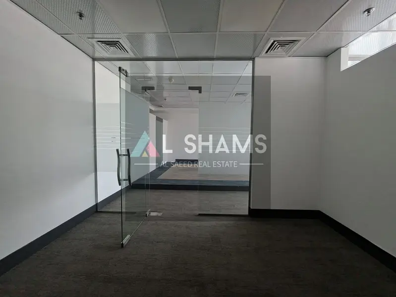 Chiller free | Luxurious Office On prime Location | 118k