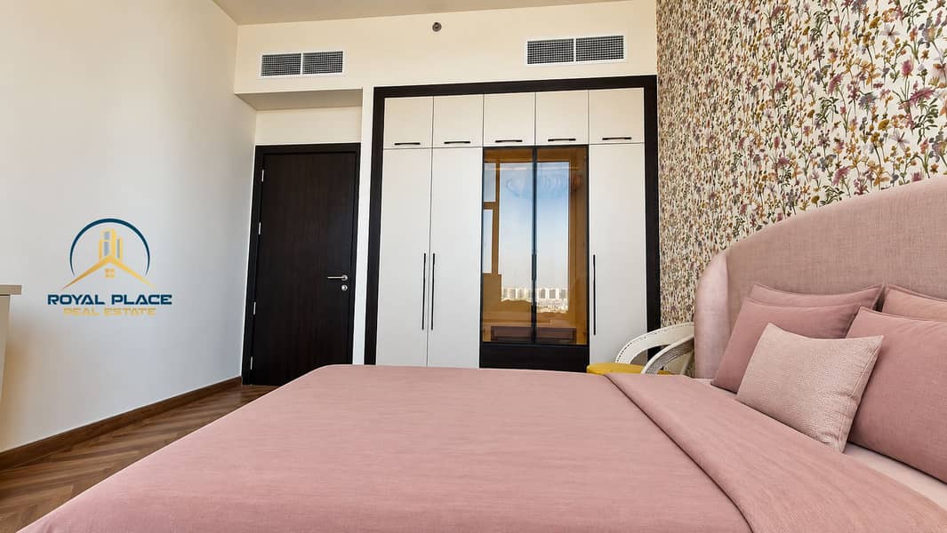 7 Blush Bedroom with Floral Accent Wall. png