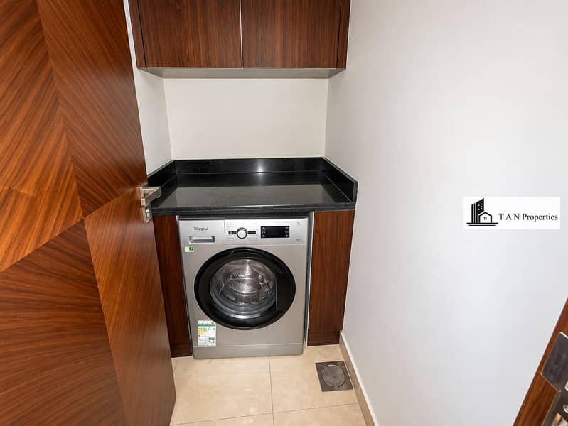 13 Modern Walnut Laundry Nook. png