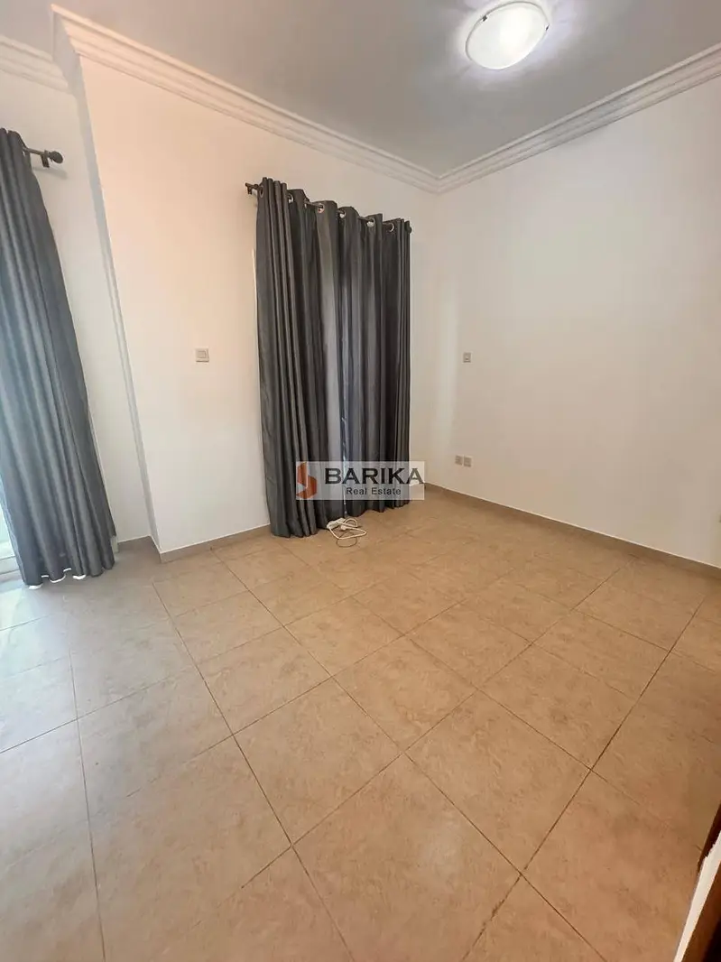 Premium | Basement + Garden | Vacant | Huge Layout
