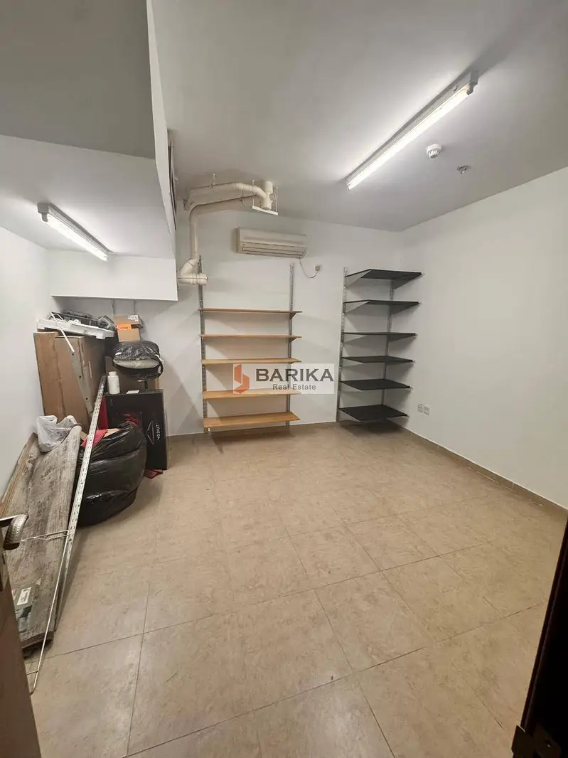 Premium | Basement + Garden | Vacant | Huge Layout