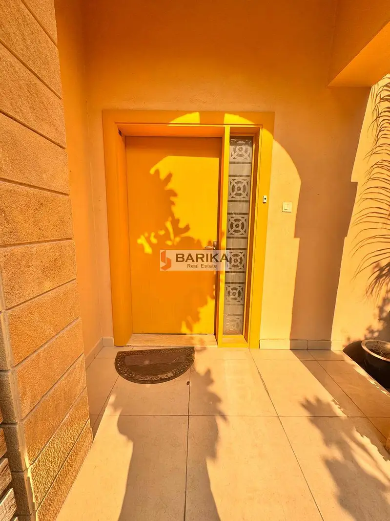 Premium | Basement + Garden | Vacant | Huge Layout