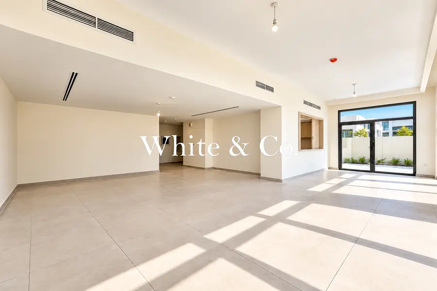 Prime Location | 4 BR | Great Investment