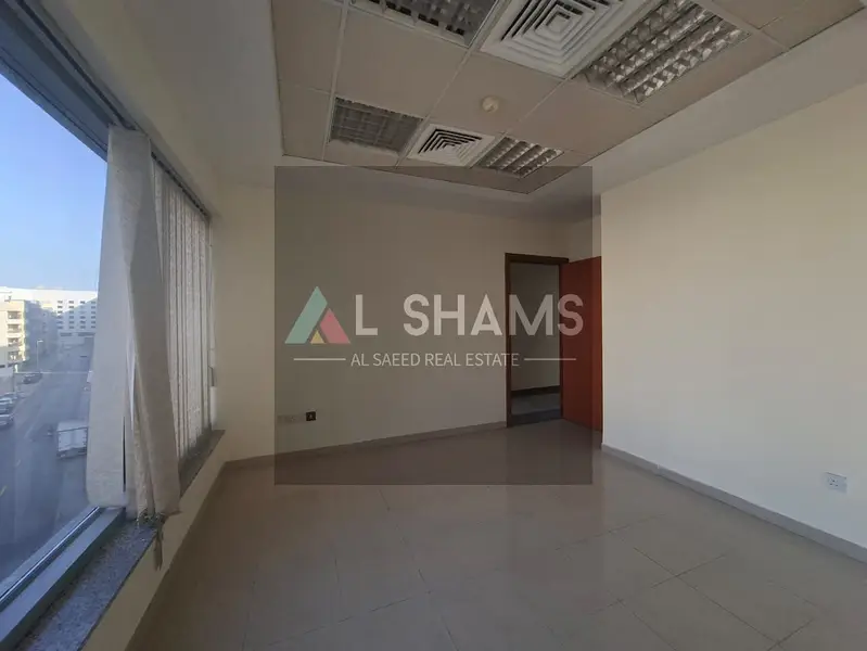 1650 Sqft Chiller free Ready Office space with partition