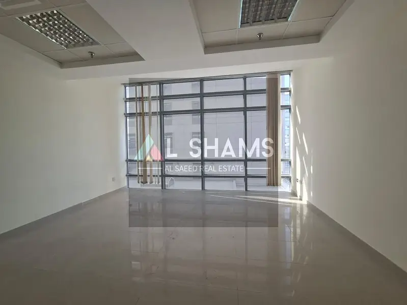 1650 Sqft Chiller free Ready Office space with partition