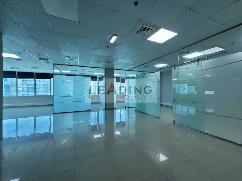 Prime Fitted Office | Quick Highway Access | Zero Traffic | Business Bay