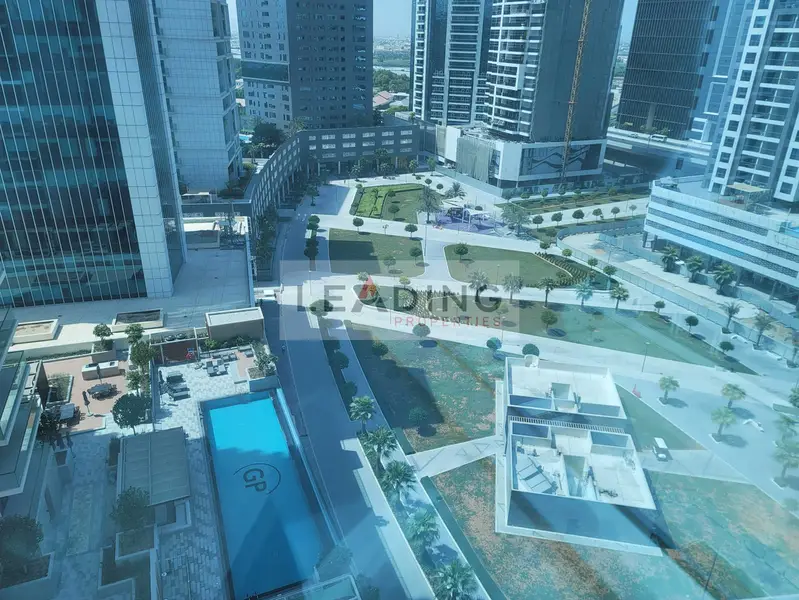 Prime Fitted Office | Quick Highway Access | Zero Traffic | Business Bay