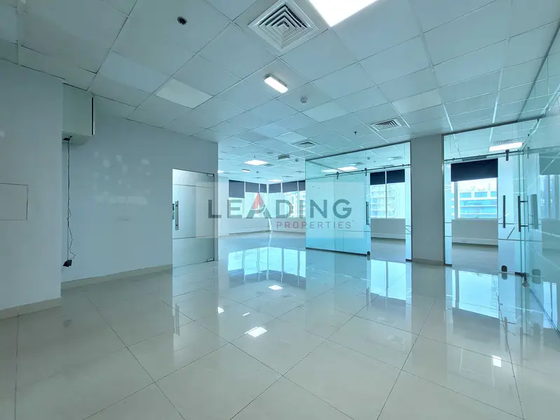 Prime Fitted Office | Quick Highway Access | Zero Traffic | Business Bay
