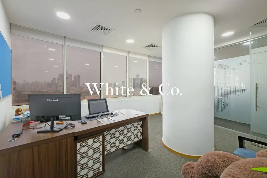 Grade-A Tower | 13 Parkings | Furnished