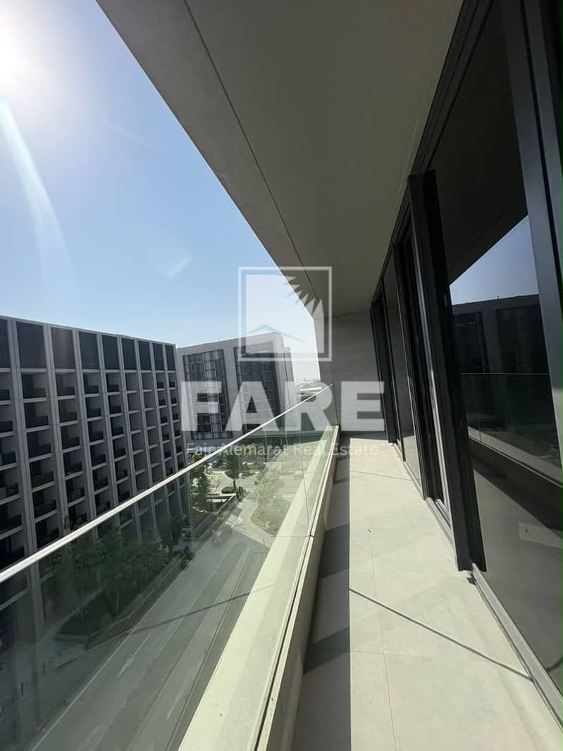 7 e154fba8-173d-4eea-aa7a-513472108b44. jpg
