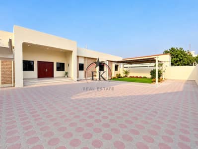 4 Schlafzimmer Villa zum Miete in Al Khibeesi, Al Ain - 596CBF15-4DB5-408F-85E2-88AB7B399952. png 4 Schlafzimmer Villa zum Miete in Al Khibeesi, Al Ain - 596CBF15-4DB5-408F-85E2-88AB7B399952. png
