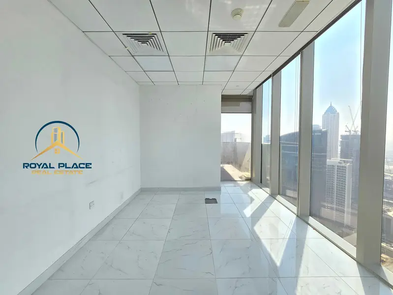 Partitioned & Spacious | 3 Parking | Canal View | Near Metr