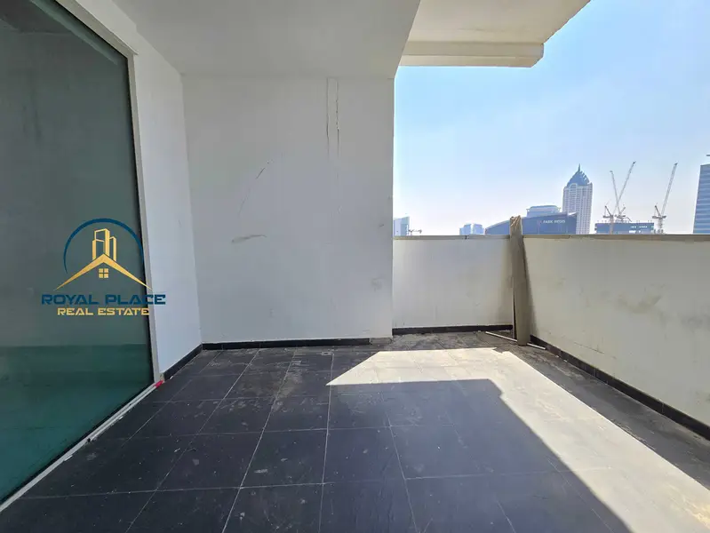 Partitioned & Spacious | 3 Parking | Canal View | Near Metr