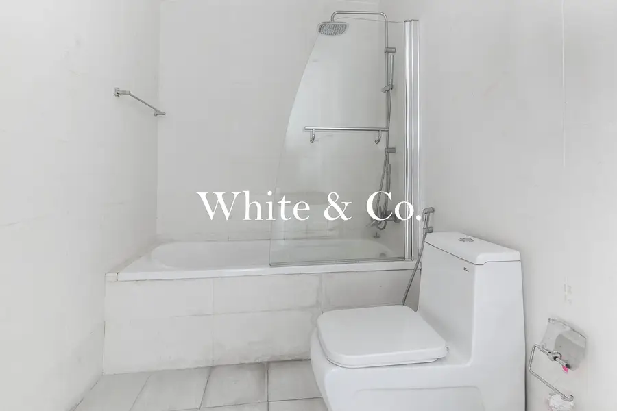 Sunset Views | Direct Marina | Vacant Now