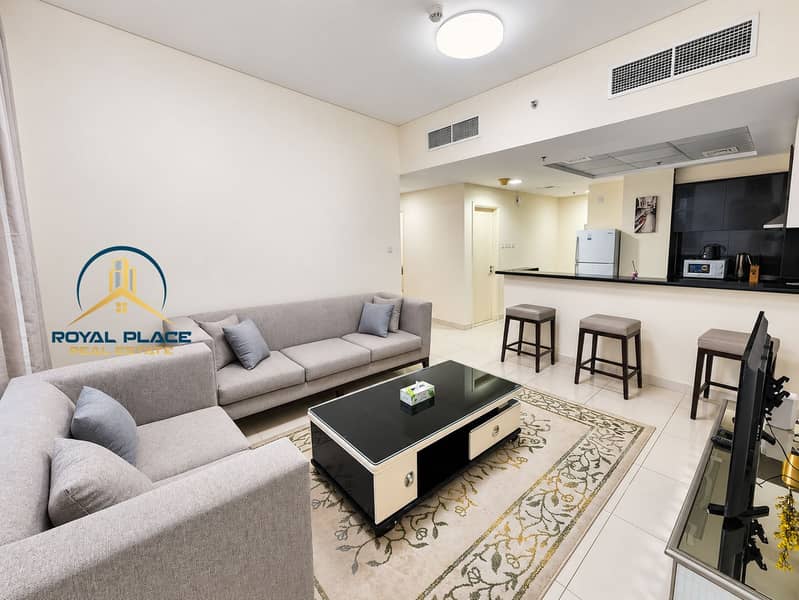 2 Polished bright apartment living room. png