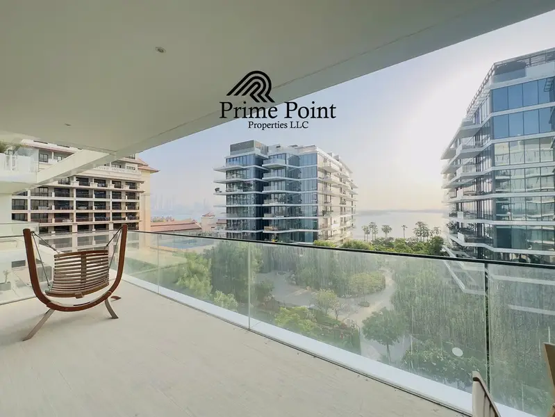 BEACH FRONT LIVING // READY TO MOVE // FULLY FURNISHED